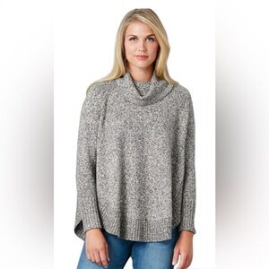 New! Womens Plus Lea & Nicole Cowl Neck Poncho Sweater with pockets!